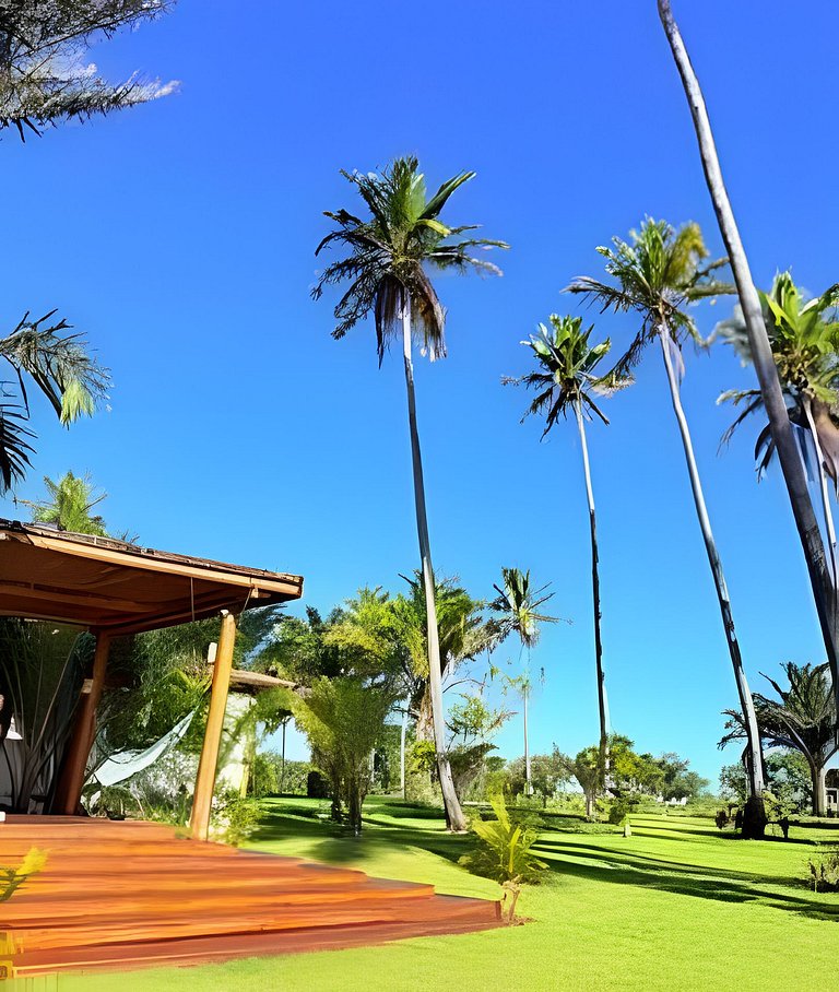 Casa com piscina e jacuzzi em Cumuruxatiba!
